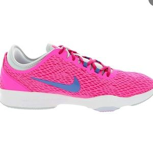 Nike zoom fit sneakers size 7.5